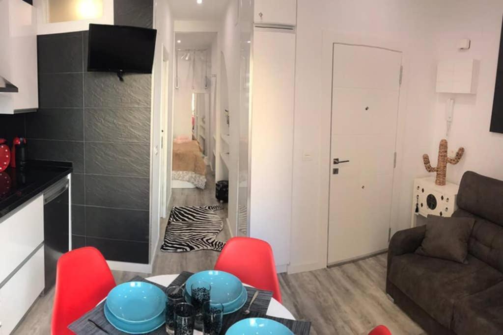 Apartamento De Diseno Centrico A 5 Min De Playa Alicante Eksteriør bilde