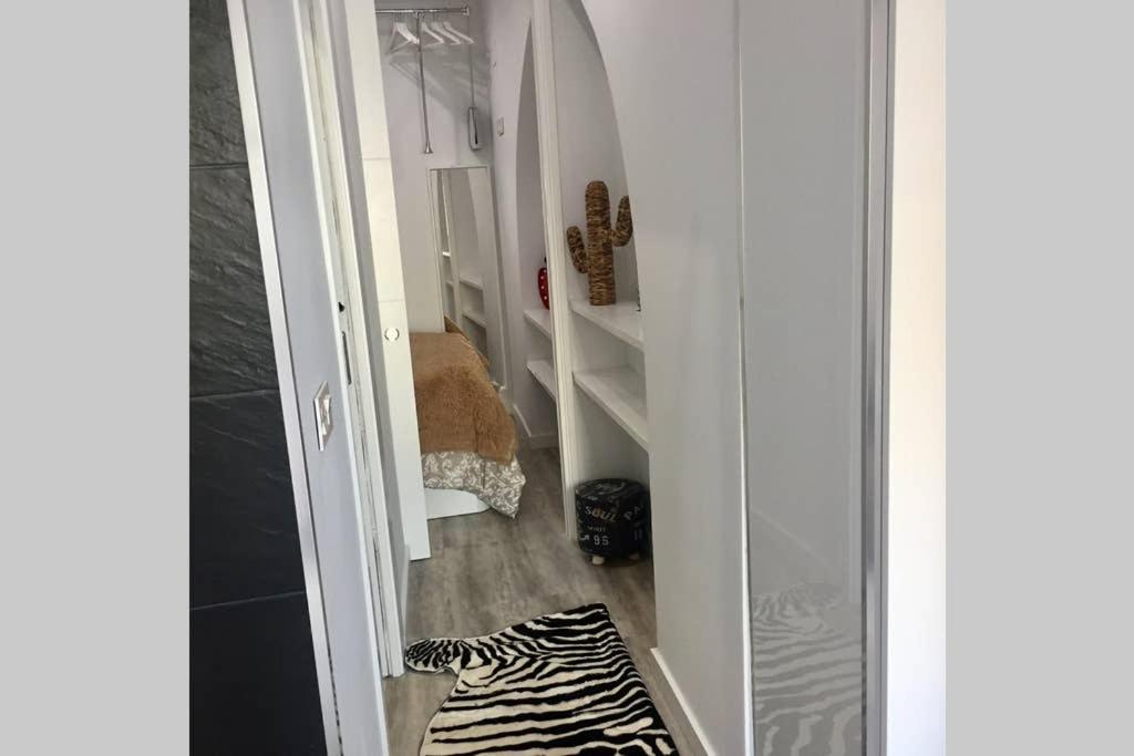 Apartamento De Diseno Centrico A 5 Min De Playa Alicante Eksteriør bilde